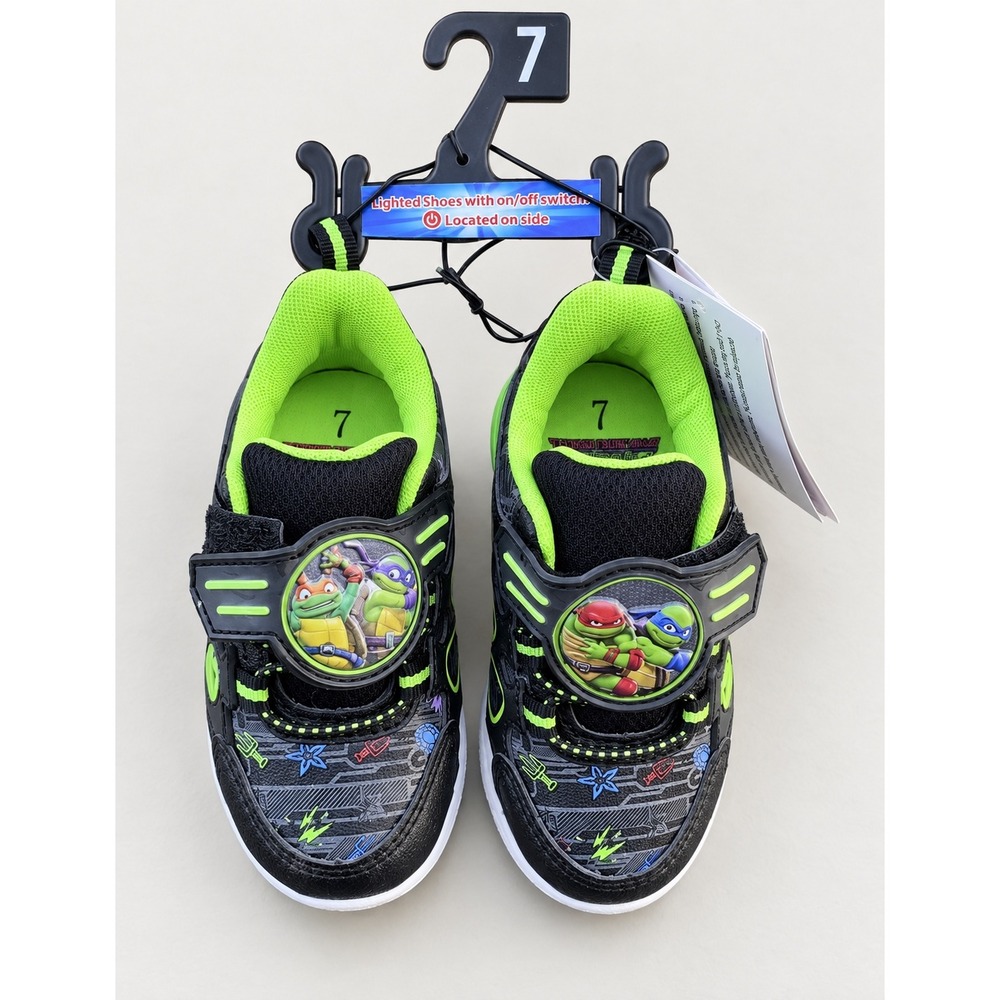 TMNT Toddler Boys Light Up Sneakers Black Green Ninja Turtles Size 7 NWT